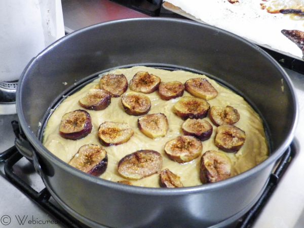Browned Butter Cake with Honey Glazed Figs | Webicurean