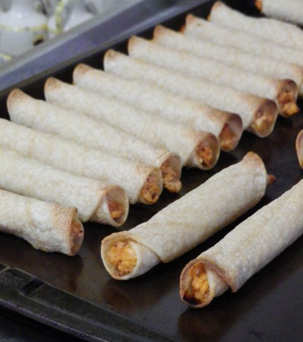 San Diego Style Rolled Tacos #SundaySupper | Webicurean