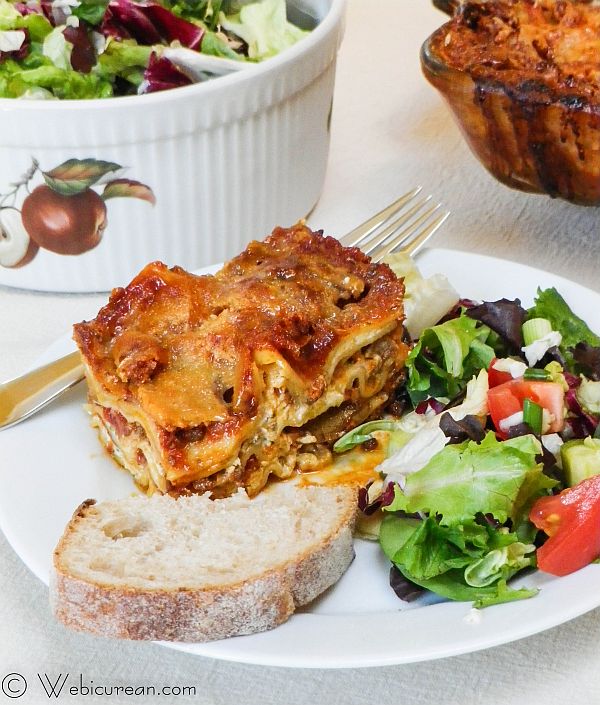 Three Cheese Lasagna with Meat Sauce #SundaySupper | Webicurean